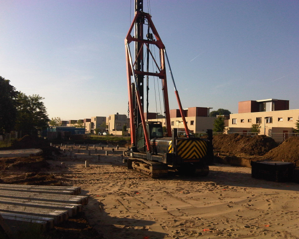 IJsseltuinen start bouw juni 2013.jpg